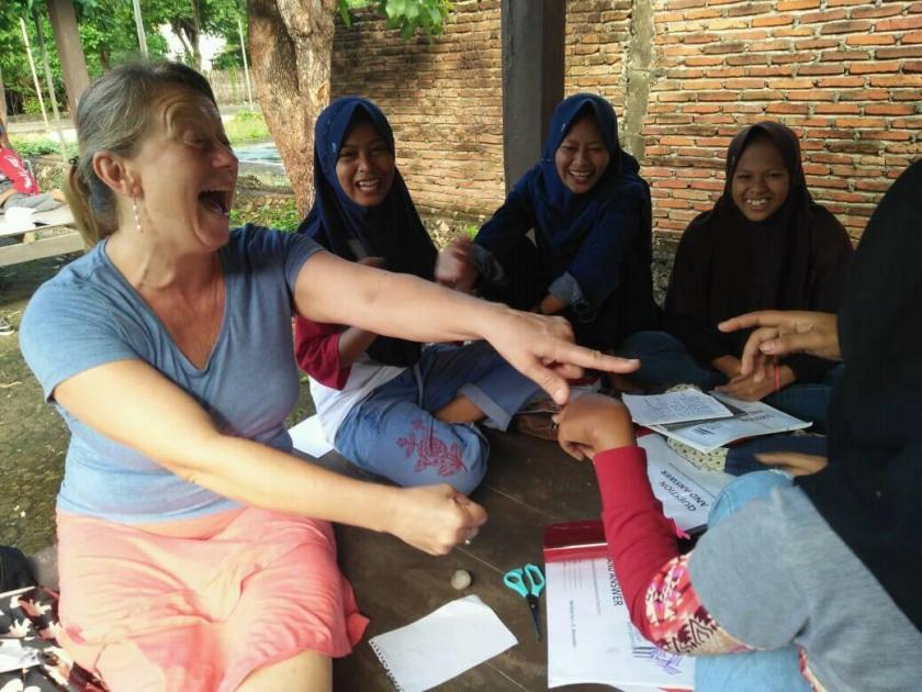 33651459_212636739537943_3604696941214040064_o